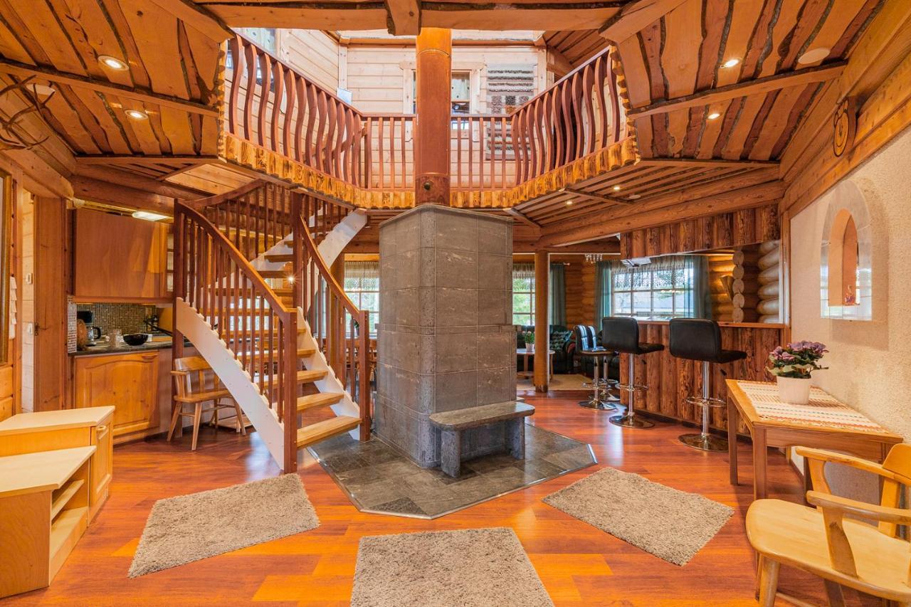 Karhunhovi Villa Paajarvi  ภายนอก รูปภาพ