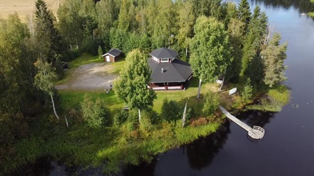 Karhunhovi Villa Paajarvi  ภายนอก รูปภาพ