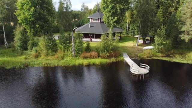 Karhunhovi Villa Paajarvi  ภายนอก รูปภาพ